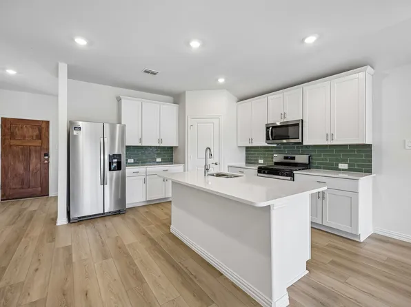 3037 New Chapel St, Fort Worth, TX 76179