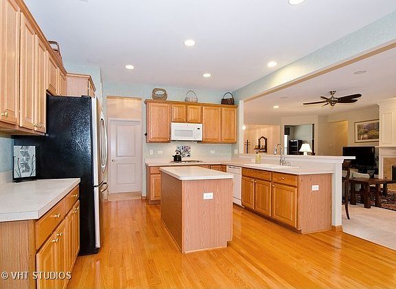 3rd image of 13699 Honeysuckle Dr