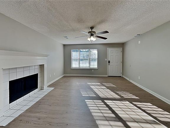 3rd image of 103 Bonnabel Ct