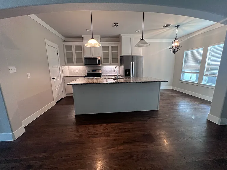 1000 N Kentucky St #C — Photo 13