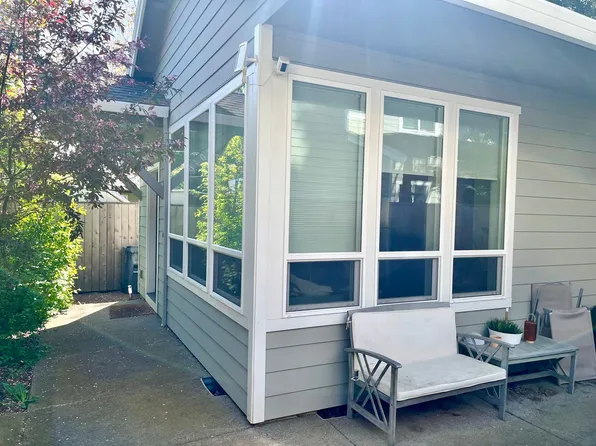 4046 NE Rodney Ave Unit B, Portland, OR 97212