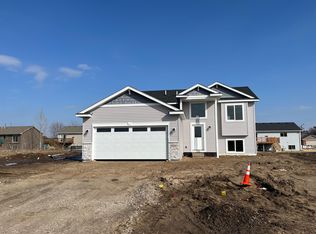 930-2 1/2 Ave SW, Rice, MN 56367