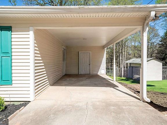 3rd image of 5638 Nacoochee St