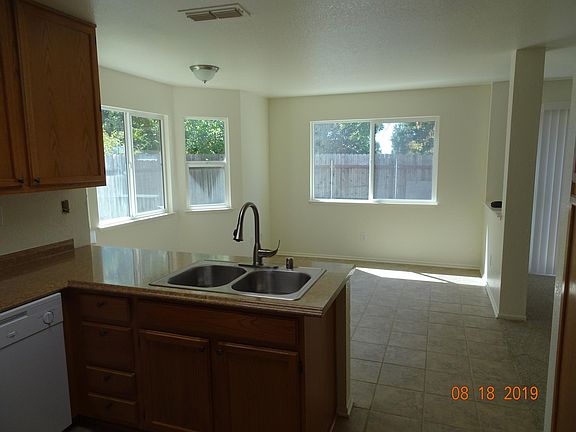 3rd image of 1534 Owens Valley Dr