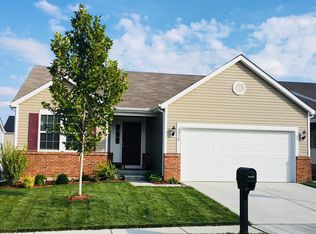 3318 Grace Hill Dr, Lake Saint Louis, MO 63367