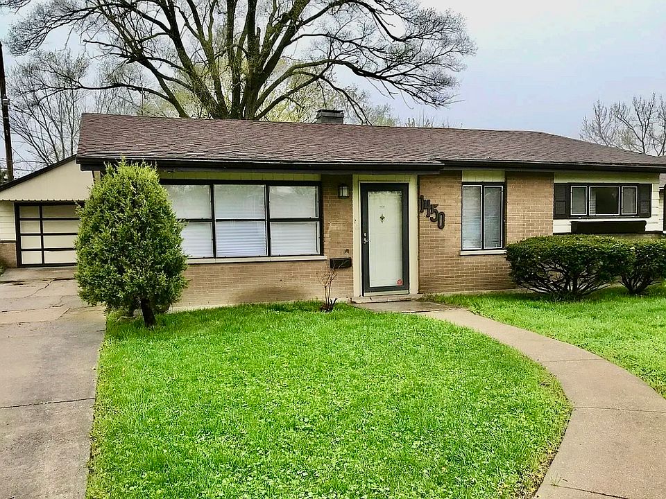1st image of 1450 Forest Ave