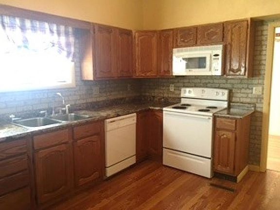 5th image of 502 C St