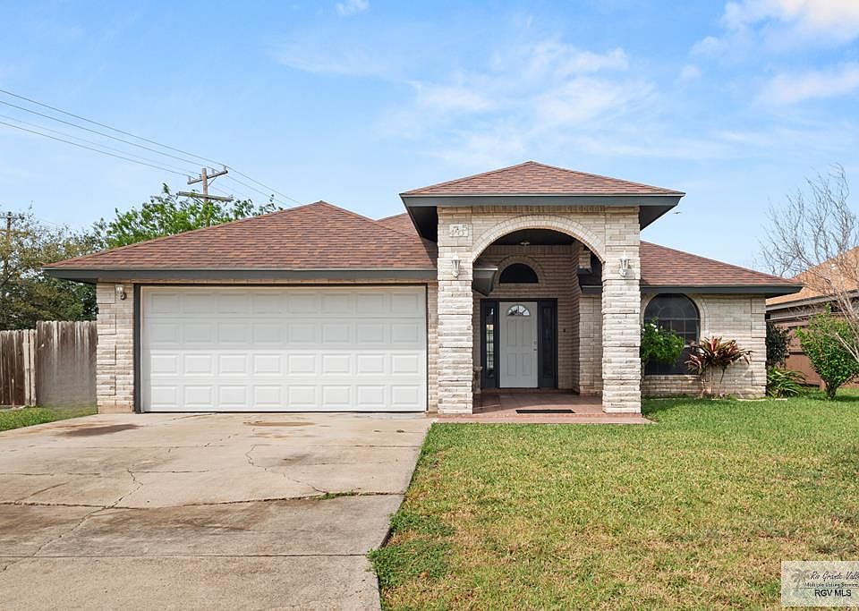 1st image of 4705 Savannah Dr