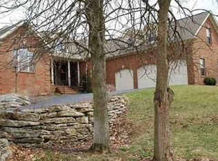 5619 Riverside Dr, Delaware, OH 43015