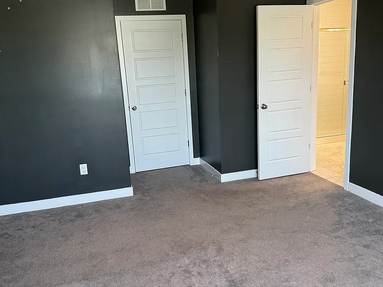 8801 SW 9th Ter — Photo 12