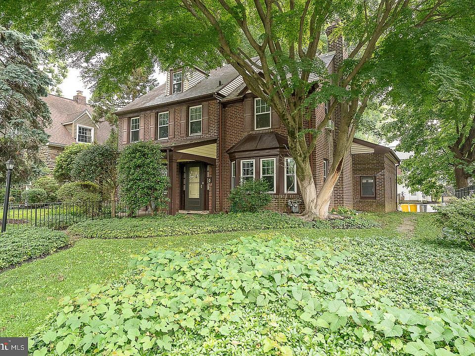 1st image of 52 Rock Glen Rd