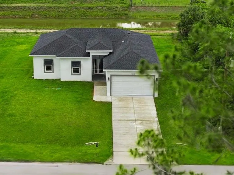 6048 Stratton Rd — Photo 32