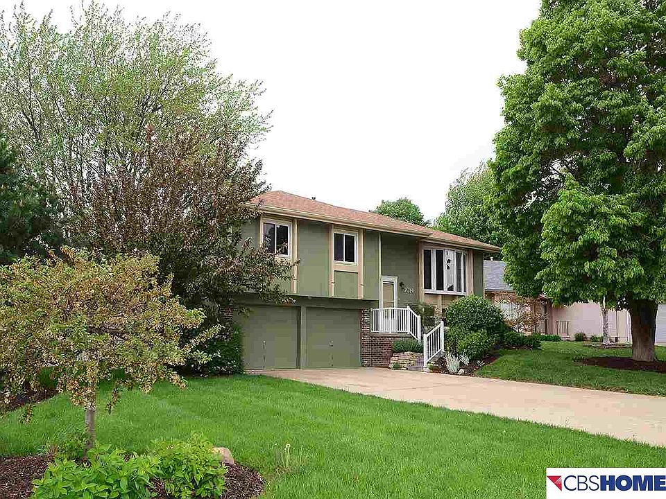 1st image of 7014 S 133rd Cir
