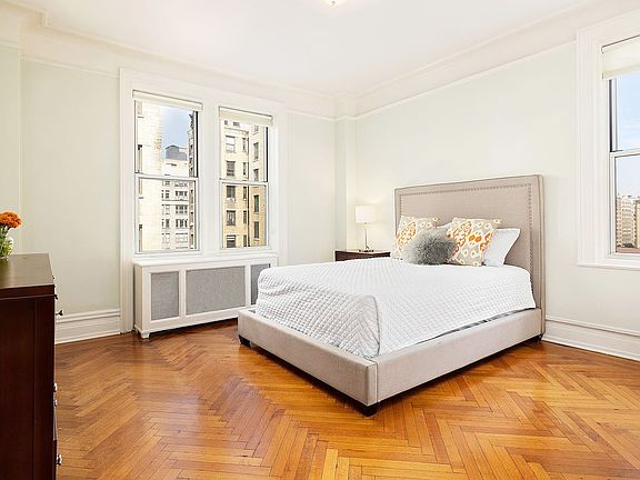 5th image of 255 W 84th St APT 9D