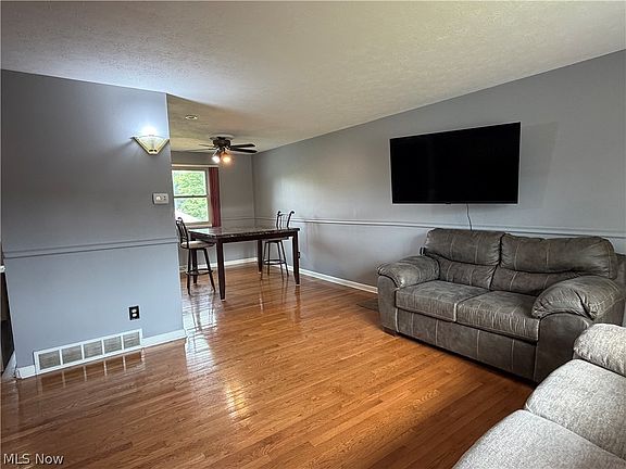 4th image of 24881 Ridgeline Dr