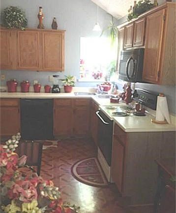3rd image of 2916 Clovermeadow Dr