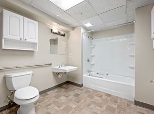 7 Oak St #103, Worcester, MA 01609