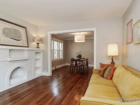 Living Room / Dining Room