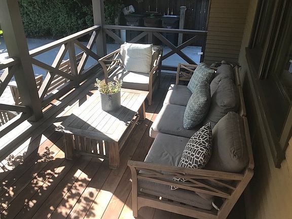 3rd image of 376 Marin Ave
