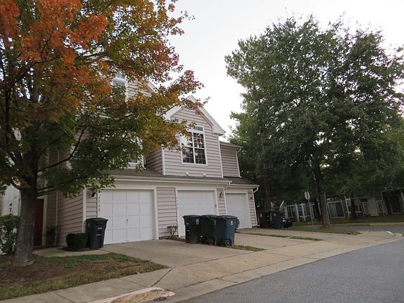 3rd image of 4746 King John Way