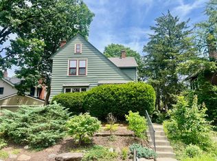 2682 Summit St, Columbus, OH 43202