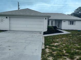 1077 Willow Wood Dr, Port Orange, FL 32129