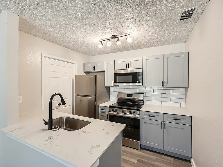 Rise West Arlington — Photo 21