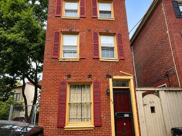 1013 N Leithgow St, Philadelphia, PA 19123