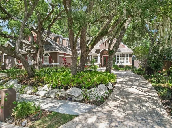 1706 Country Trails Dr, Safety Harbor, FL 34695