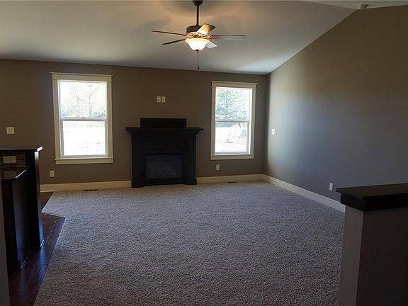 5th image of 3614 NW Trestle Pointe Dr