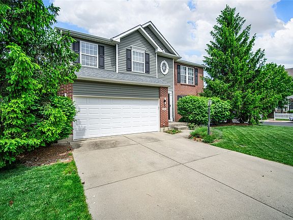 3rd image of 3580 Parliament Ct