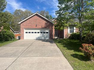 320 Timber Ridge Dr, Beckley, WV 25801