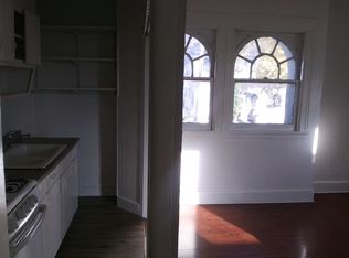 4 Oneida Ave FLOOR 3, Mount Vernon, NY 10553