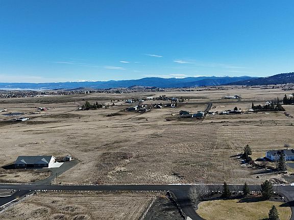 5th image of 243 Ridgeview Dr