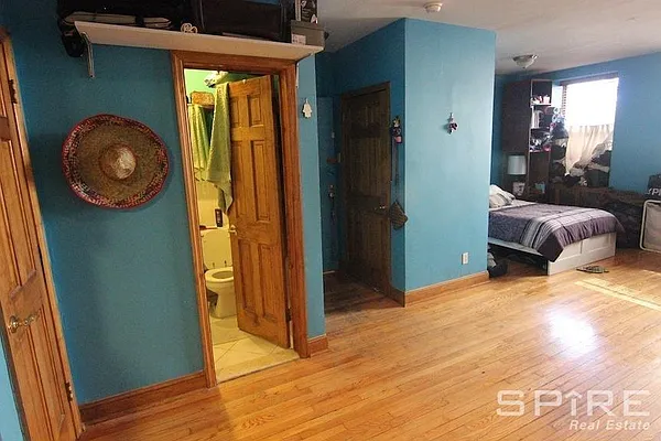 Rented by Spire Group | media 12