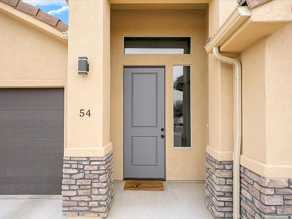 4th image of 2261 S Tonaquint Dr #54