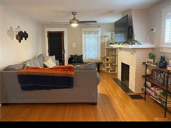 3rd image of 1709 King Ave