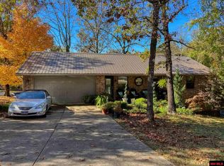 1804 Fairway Dr, Mountain Home, AR 72653