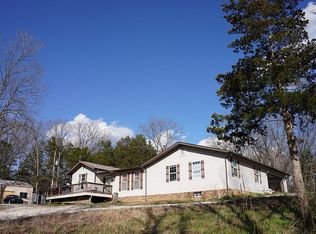 486 Schaper Rd, Foristell, MO 63348