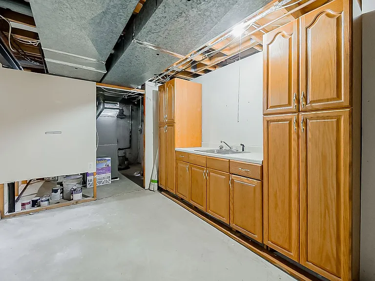 19513 Pollyanna Dr — Photo 52