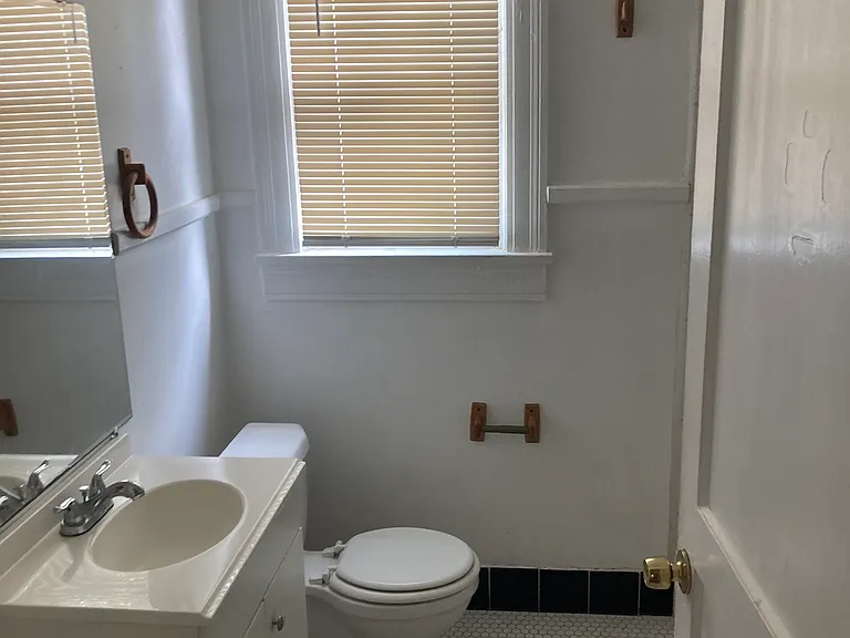 2680 North Blvd #1-4 — Photo 7