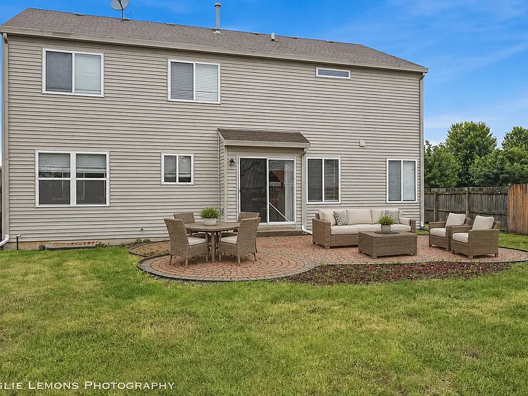 6816 Twin Falls Dr — Photo 25