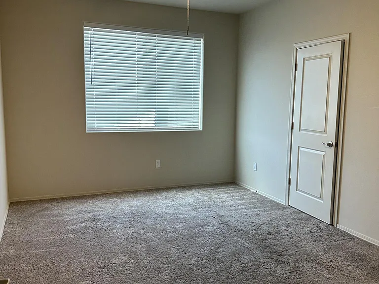 4263 E Columbus Park Pl — Photo 23