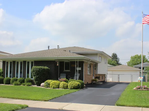 5432 139th St, Crestwood, IL 60418