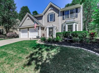 8007 Huntcliff Rd, Woodstock, GA 30189