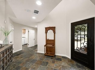 122 Acapulco Dr, Lakeway, TX 78734