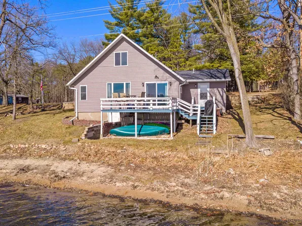 1161 E North Lake St, Hancock, WI 54943