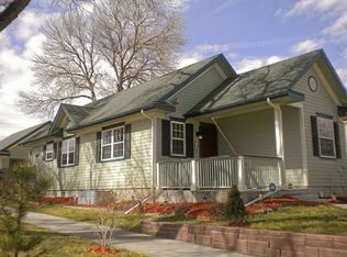 1701 Grove St, Denver, CO 80204