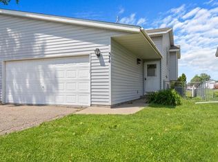 574 Kendall Dr, Hastings, MN 55033