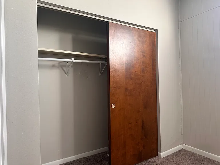 819 Studio Closet